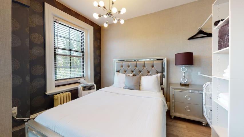 דירות בוסטון Perfect Studio, Sleeping Alcove, Be Ready For Return Of Travel! מראה חיצוני תמונה